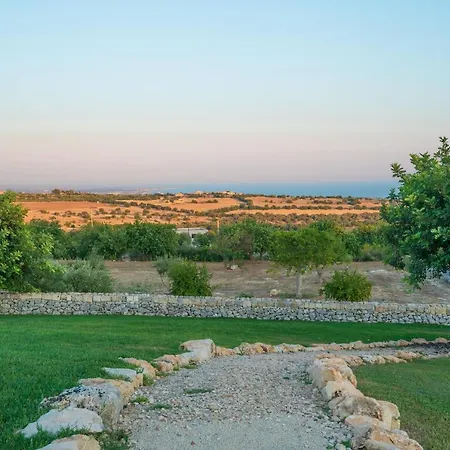 Baglio Cella - Per Vacanze Aparthotel Modica