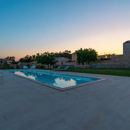 Baglio Cella - Per Vacanze Modica